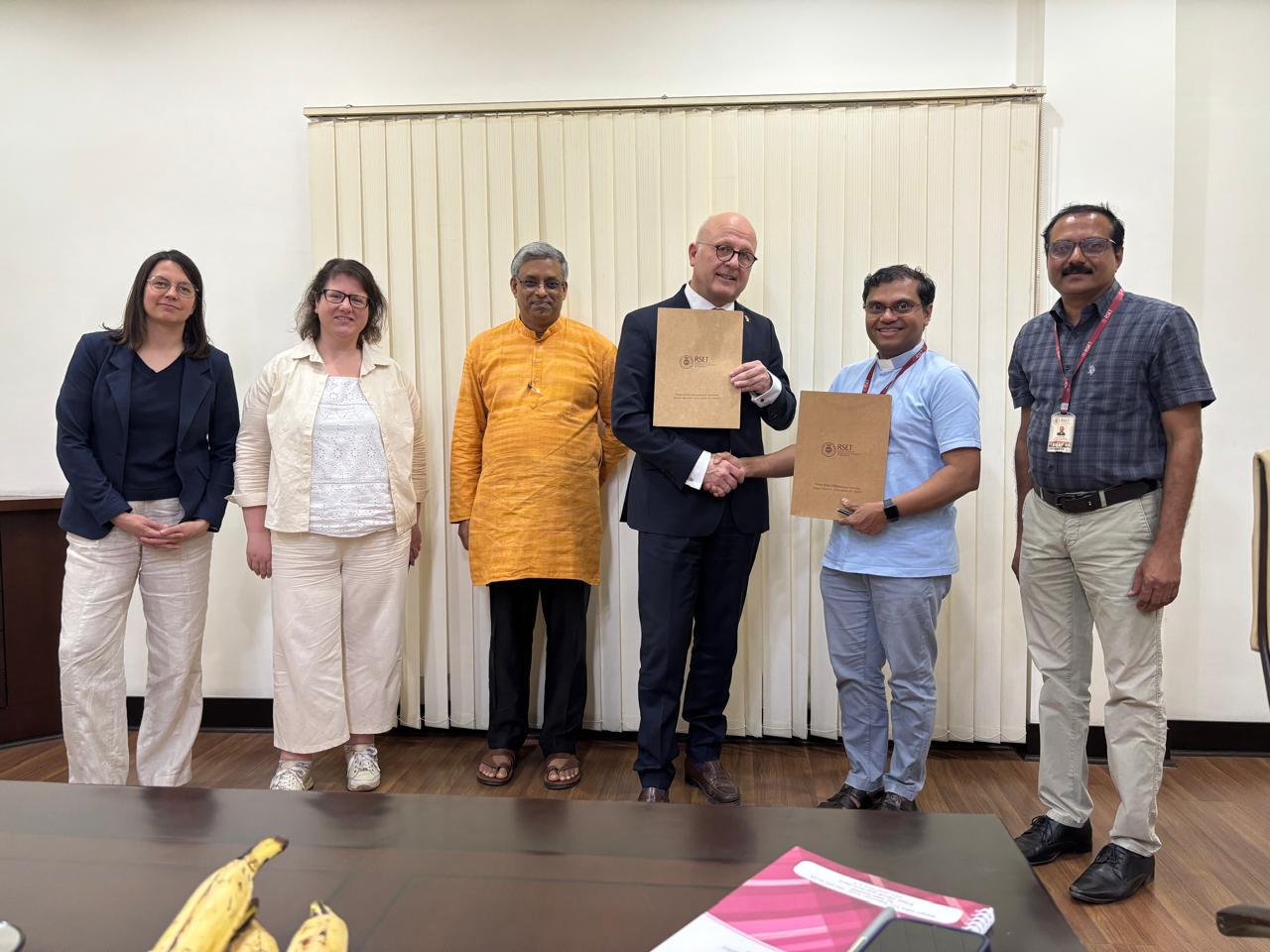 Rajagiri School of Engineering & Technology Signs MoU with Hochschule Ravensburg-Weingarten University of Applied Sciences, Germany